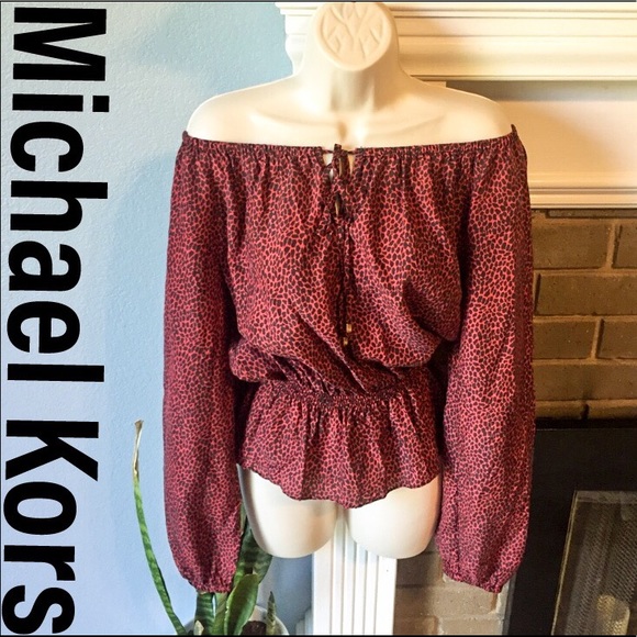 MICHAEL Michael Kors Tops - 🎉HP🎉🐾Michael Kors animal print blouse